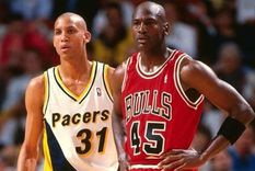 si me cruzo a michael jordan, a lo mejor le daria una trompada·