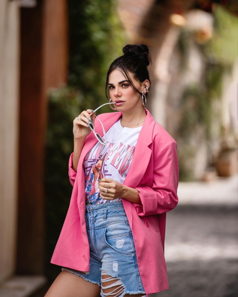 Livia Brito conquista a sus fans con sus posteos en redes Foto: Instagram/Livia Brito