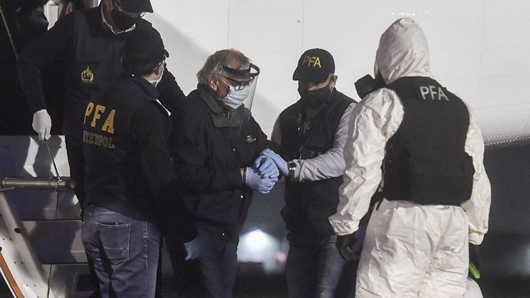 Represor El acusado estaba prófugo en Brasil.