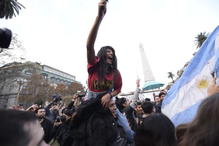 Así arrancó la misa ricotera en Plaza de Mayo. Así arrancó la misa ricotera en Plaza de Mayo.
