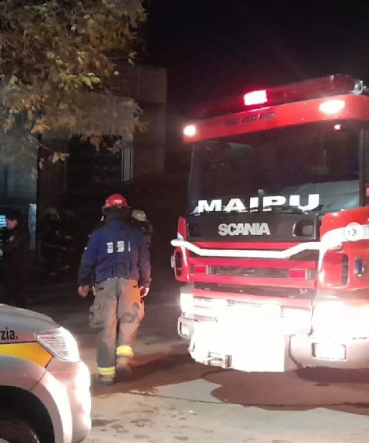 Una anciana murió en una casa incendiada y hallaron una escopeta en el lugar Foto: Imagen ilustrativa / Cuerpo de Bomberos Voluntarios de Maipú