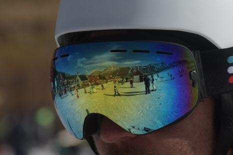 Cientos de esquiadores se dieron cita este sábado en Las Lrñas. Cientos de esquiadores se dieron cita este sábado en Las Lrñas.