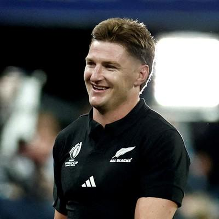 Jordie Barrett decidió no ir a La Bombonera para jugar al golf. Foto: @AllBlacks Jordie Barrett decidió no ir a La Bombonera para jugar al golf. Foto: @AllBlacks