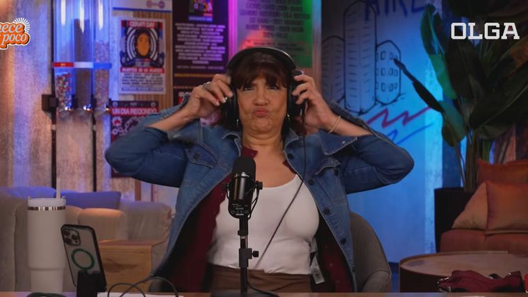 La locutora lanzó un fuerte reclamo a su producción en vivo tras una noticia sobre desempleo. La locutora lanzó un fuerte reclamo a su producción en vivo tras una noticia sobre desempleo.