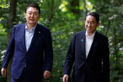 MDZol | El presidente de Corea del Sur, Yoon Suk Yeol (izquierda), y el primer ministro de Japón, Fumio Kishida, mantuvieron en Camp David un encuentro histórico. Foto: REUTERS