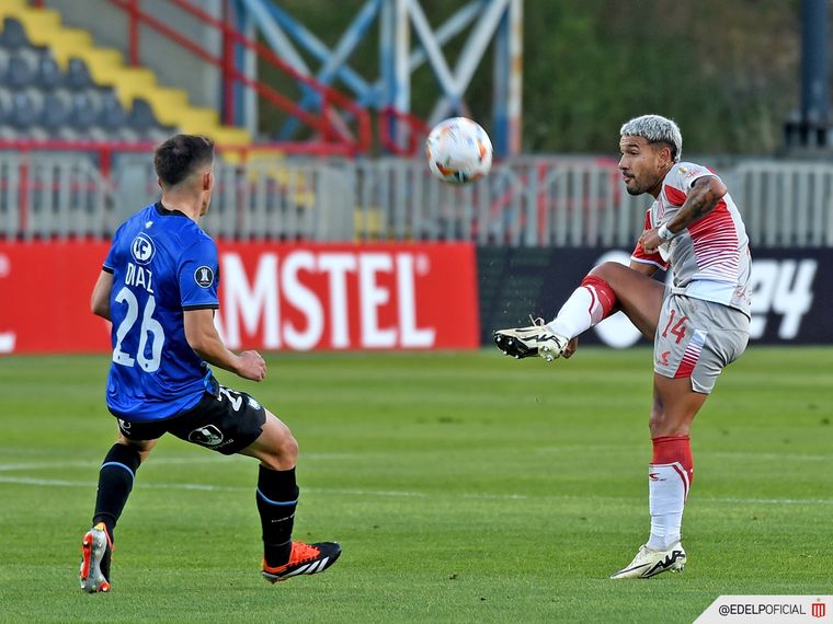 Estudiantes enfrenta a Huachipato. Foto: Estudiantes Twitter