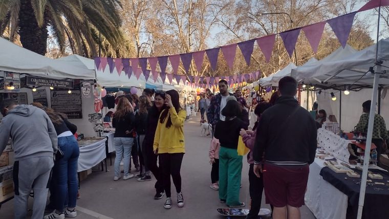 La agenda de septiembre incluye varios puntos de Mendoza para conocer y adquirir el trabajo de los artesanos locales.