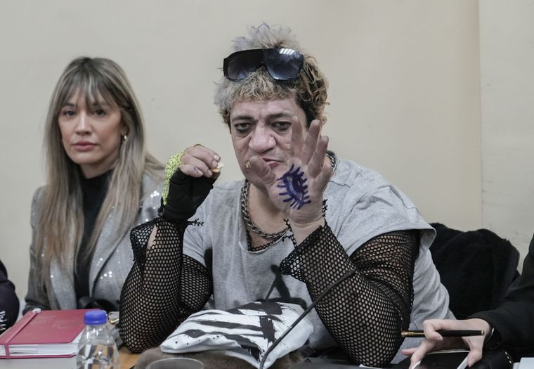 La defensa solicita peritajes multidisciplinarios urgentes y la revisión de los videos donde se lo vio dormido durante las audiencias.