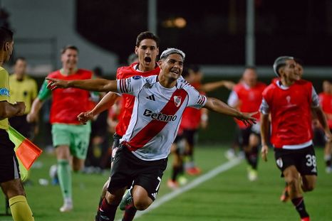 Independiente Rivadavia quiere a Maxi Salas, pero por ahora las negociaciones están frenadas.