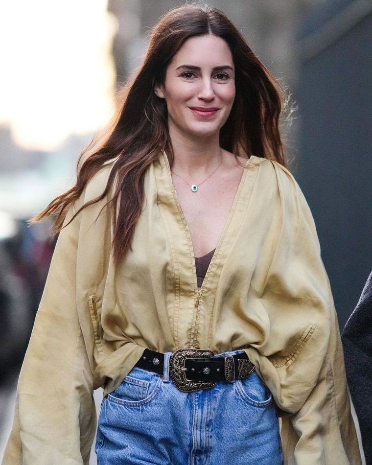 Gala González nos incentiva a usar los jeans tendencia 2022 Foto: Instagram