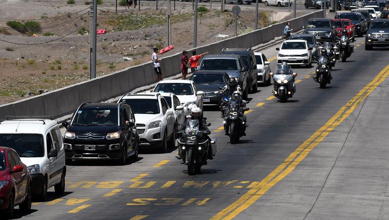 La congestión vehicular en la frontera es una constante durante la temporada de verano Foto: ALF PONCE MERCADO / MDZ