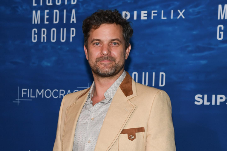 Joshua Jackson actuó en la trilogía de películas The Mighty Ducks.
