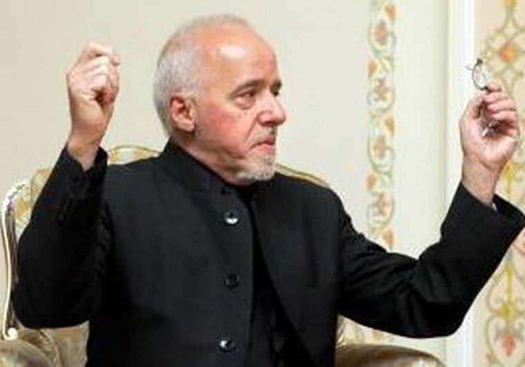 Paulo Coelho. Paulo Coelho.