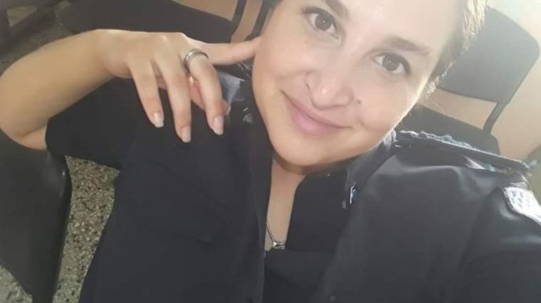 Joven mamá Julia era mamá de una beba de 2 años.