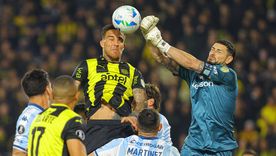 Racing recibe a Peñarol por la vuelta de los octavos de final de la Copa Libertadores. Foto: Fotobaires