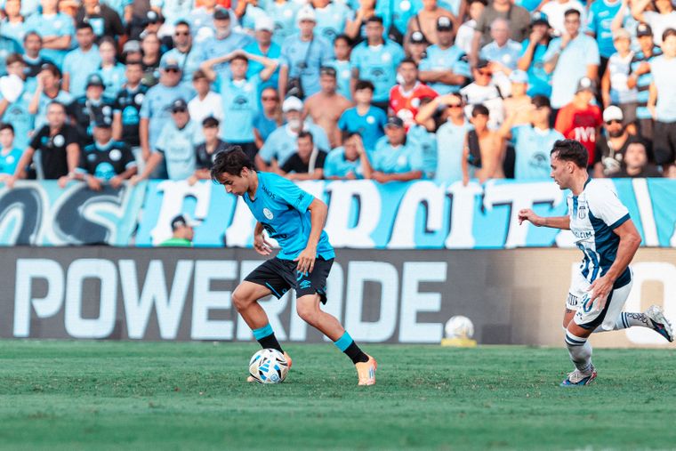 Belgrano y Talleres acumulan 7 empates consecutivos en el clásico. Belgrano y Talleres acumulan 7 empates consecutivos en el clásico.