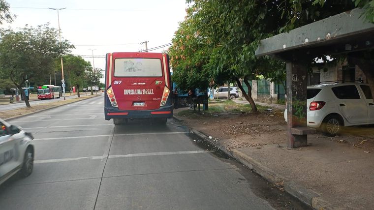 El hecho ocurrió en Morón sur, a la altura de la Base Aérea.