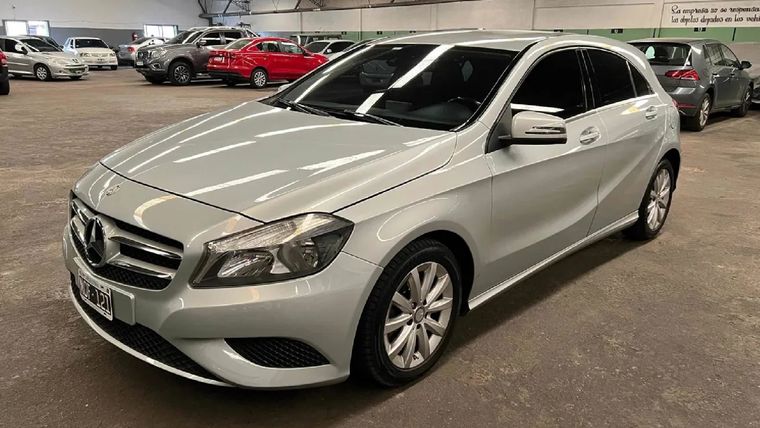 Mercedes Benz Clase A El hatchback compacto se encuentra en óptimas condiciones