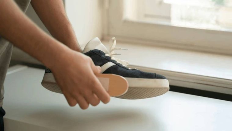 Cómo dejar tus zapatillas como nuevas (Shutterstock).