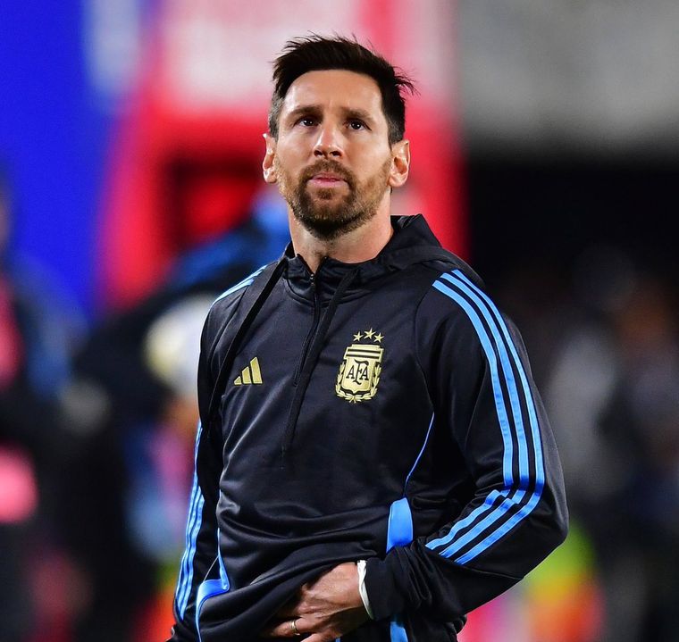 Messi, emocionado en su último partido oficial con la Selección en Argentina.