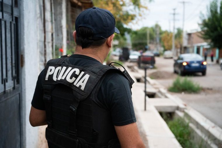 Mega operativo policial en La Favorita (4)