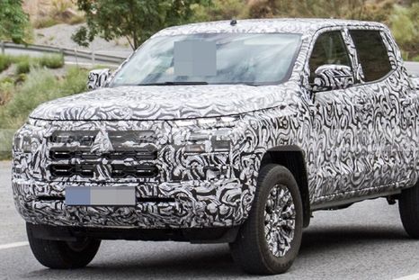 Mitsubishi L200 La pick-up mediana tendrá una nueva generación.