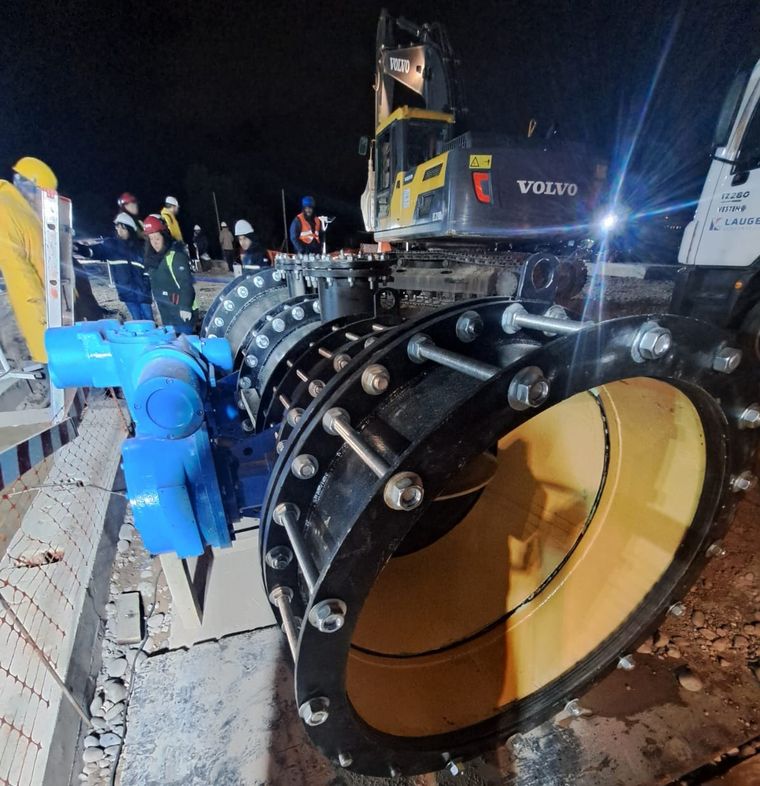 Valvulas a instalar en acueducto de 900mm. Valvulas a instalar en acueducto de 900mm.