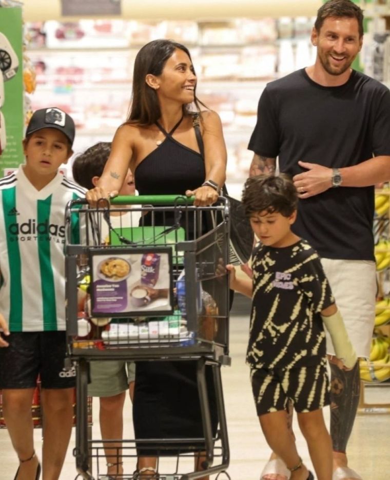 Glamour en el súper: el look exclusivo de Antonela Roccuzzo en Miami Foto: Instagram