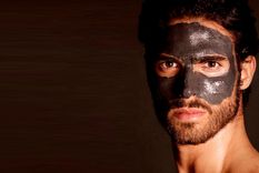 una rutina de cuidado de la piel para hombres con solo 2 productos