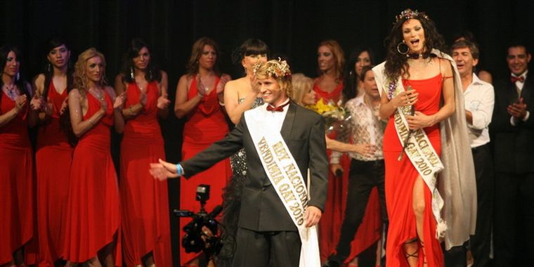 Leandro Fiores y Camila Sáez, rey y reina de 2010. Foto: pocion.com.ar