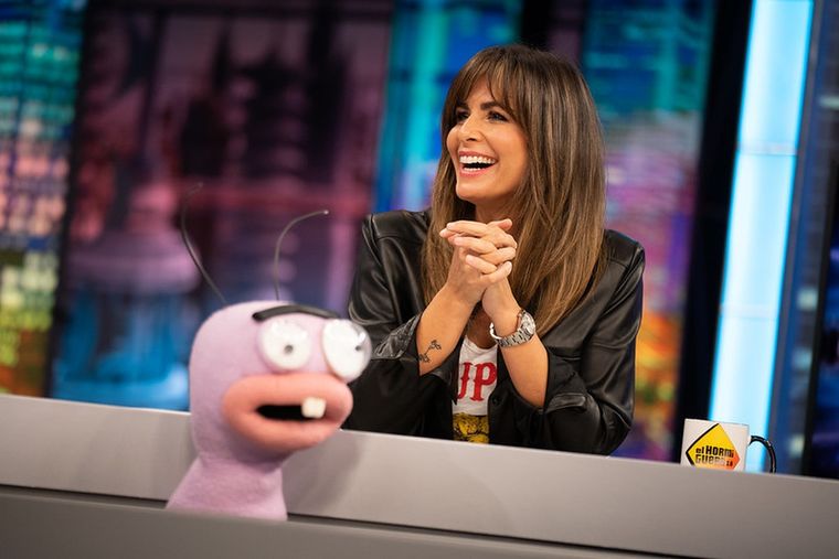Nuria Roca representa a todas las mujeres con la elección de sus pantalones Foto: Woman