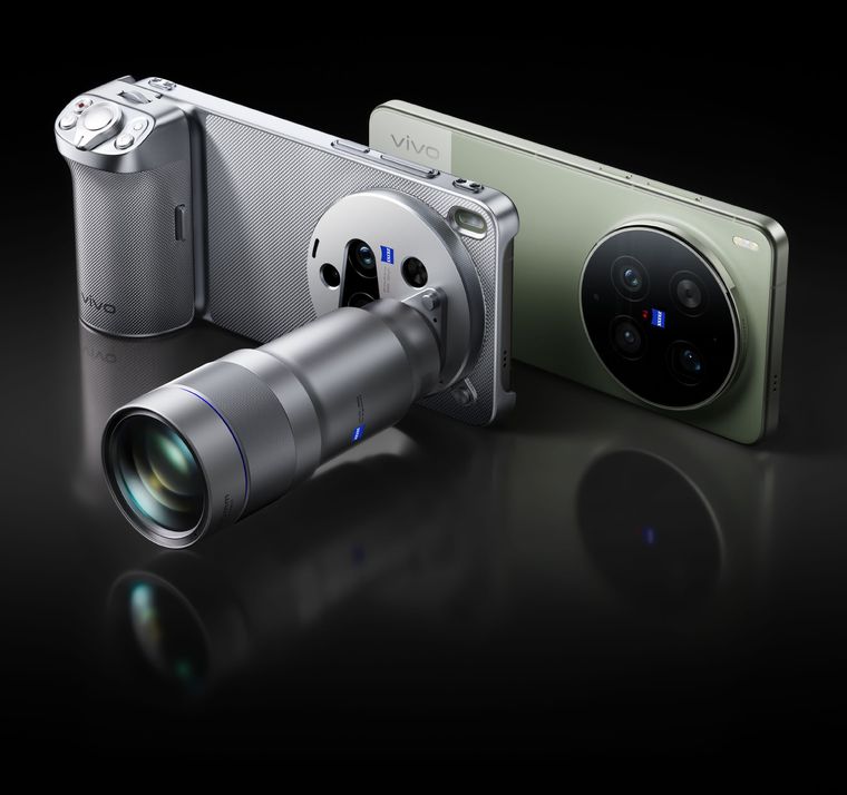 Los últimos modelos de Vivo se transforman en una cámara profesional. Los últimos modelos de Vivo se transforman en una cámara profesional.