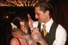 Dove Cameron y Damiano David anunciaron su compromiso.