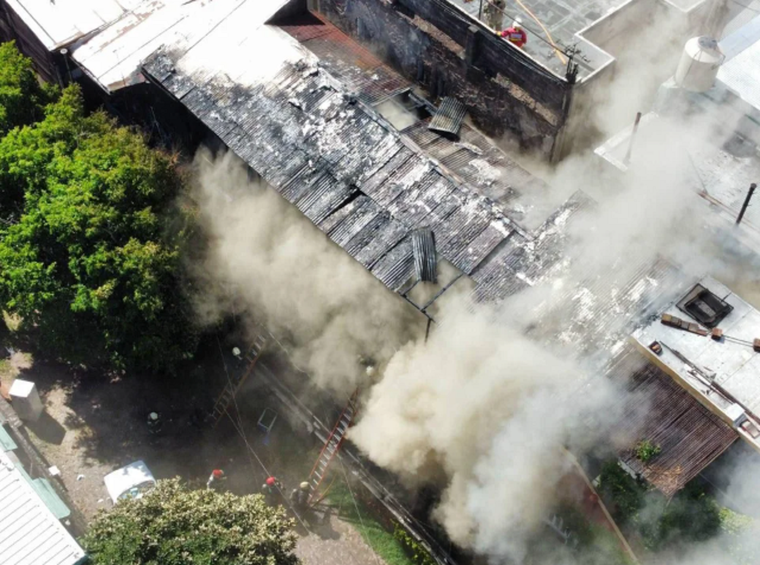 Este viernes, se registró un incendio en el barrio de La Boca.