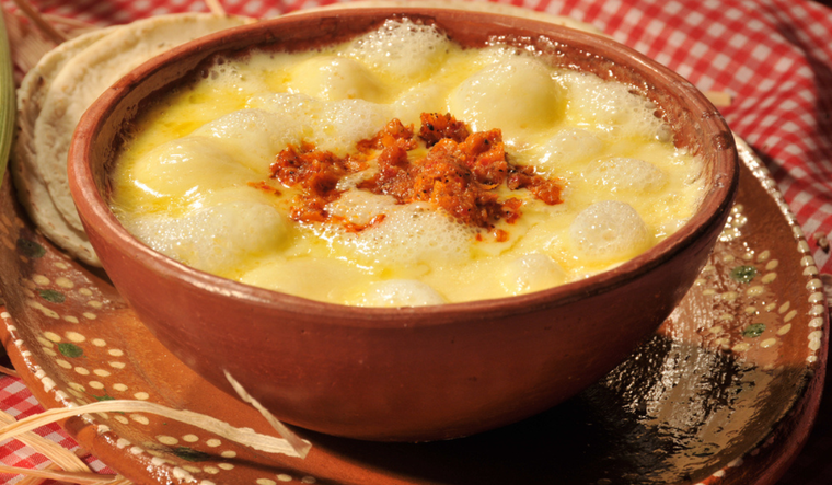 Queso fundido con chorizo: receta fácil y deliciosa para compartir Foto: Shutterstock