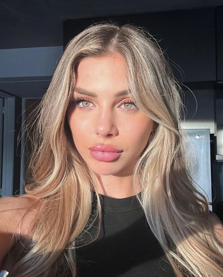 Romina Malaspina presume su radical cambio de look y desata una oleada de suspiros Romina Malaspina es una modelo y DJ. Foto: Instagram/Romina Malaspina