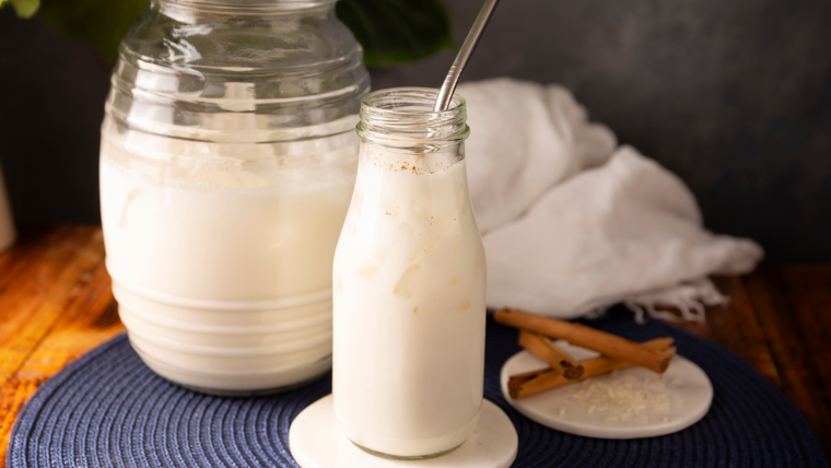 Con el paso del tiempo, la receta de arroz con leche se convirtió en un clásico de la cocina casera. Con el paso del tiempo, la receta de arroz con leche se convirtió en un clásico de la cocina casera.