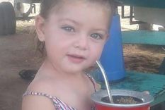 La madre de la niña y su pareja se encuentran detenidos. Foto: X