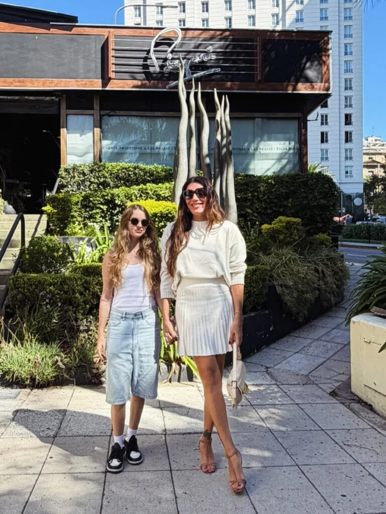 Elegancia vs. urbano en un dúo que conquistó Instagram. Elegancia vs. urbano en un dúo que conquistó Instagram.