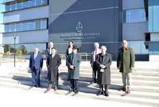 El presidente de la Corte, el procurador y los seis jueces que la integran