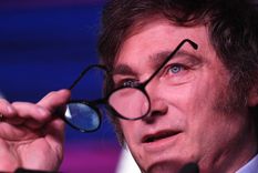 Luis Barrionuevo negó la existencia de un acuerdo con La Libertad Avanza para manejar los planes sociales en caso de que Javier Milei sea electo presidente Foto: Télam