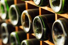 por que algunas botellas de vino tienen el fondo hundido para adentro: la explicacion