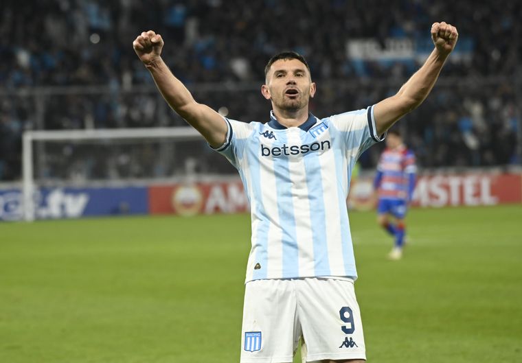 Rodrigo De Paul llenó de elogios a Maravilla Martínez. (Foto: Fotobaires)