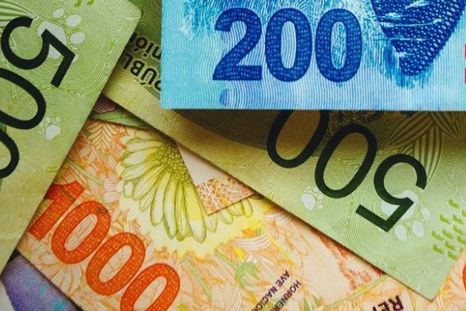 Con la fecha tan cerca, es un buen momento para revisar los recibos, tener a mano el salario más alto del semestre y hacer cuentas. Foto: Archivo