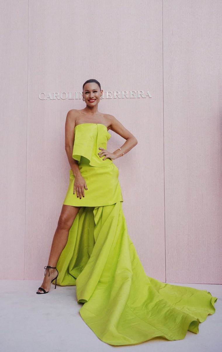 Pampita en su reciente producción como embajadora de Carolina Herrera. Pampita en su reciente producción como embajadora de Carolina Herrera.