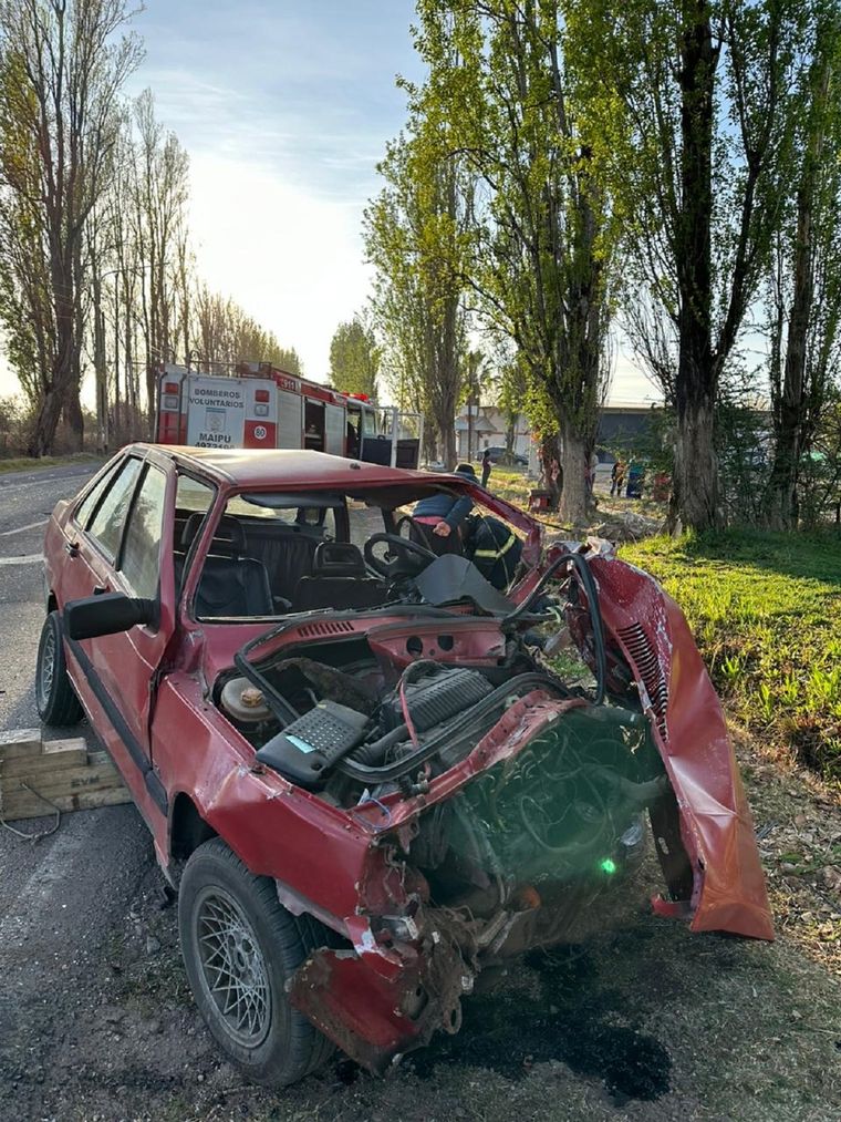 Así quedó el auto de la víctima tras el choque Foto: gentileza