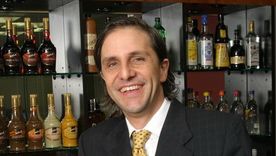 El vino no va a crecer si no se recupera el blanco