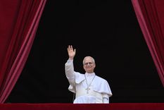 León XIV dio su primer mensaje como papa Foto: EFE