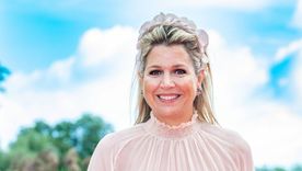 Máxima de los Países Bajos impone tendencias e ítems de moda en cada detalle. Foto: Instagram