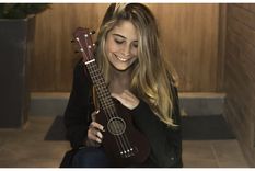 asalto al placard: hoy, agus carloni